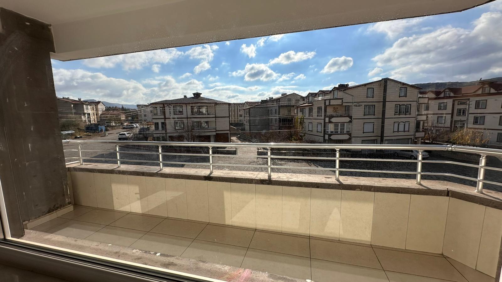 WhatsApp Image 2025-12-10 at 16.37.42 (2)