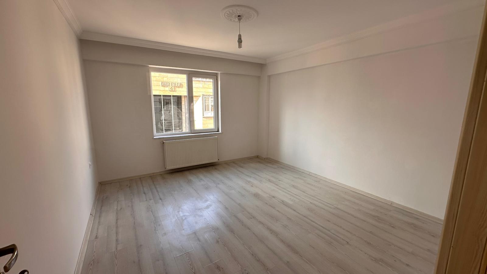 WhatsApp Image 2025-12-10 at 16.37.42