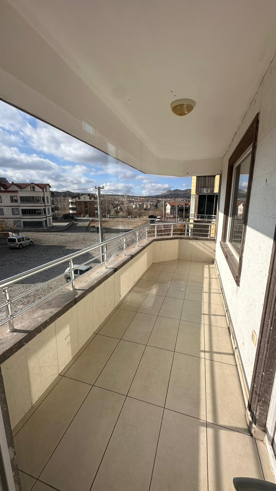 WhatsApp Image 2025-12-10 at 16.37.43